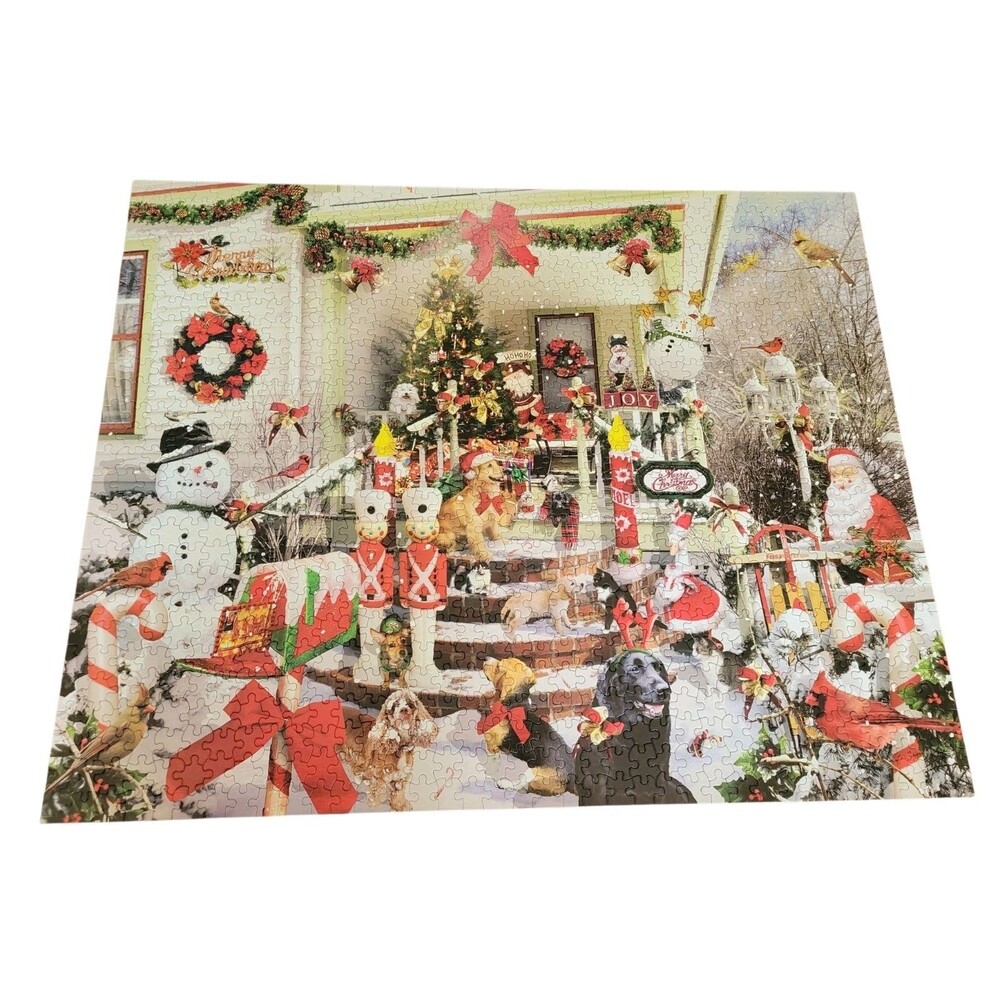 2014 White Mountain Puzzle 1000 pcs CRAZY CHRISTMAS complete #981S Dogs Cats